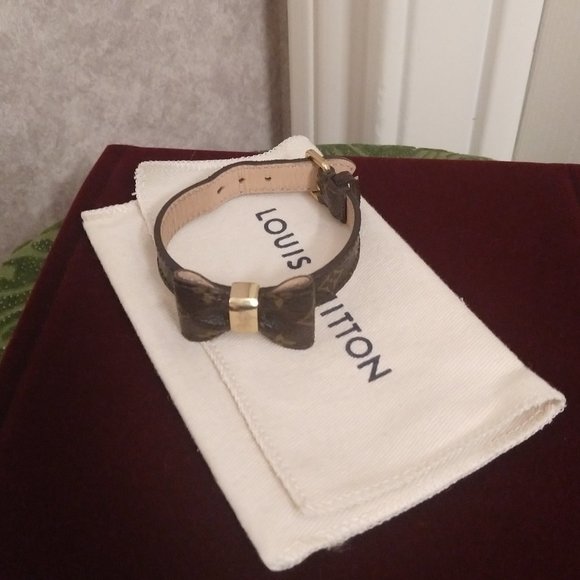 Louis Vuitton Monogram Bow Bracelet